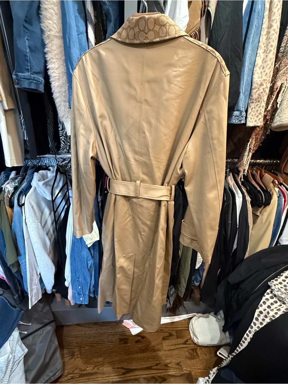 Coach Beige Tan Trench Coat with Signature Jacquard Yoke - Picture 3 of 3